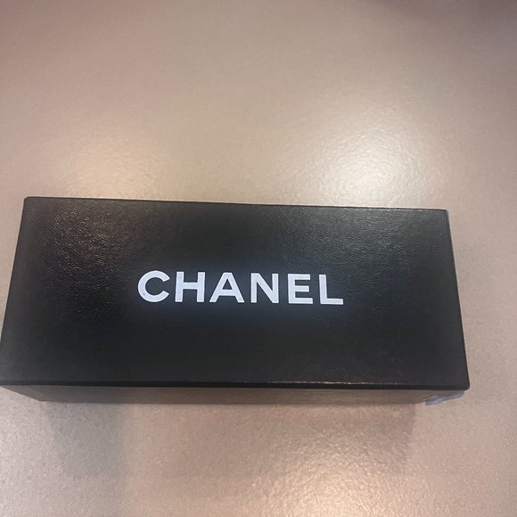 CHANEL Accessories - Old Classic Vintage Black and Tan Chanel Sunglasses CH5078  C817/13